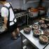 Corea del Sur prohíbe la venta de carne de perro: impactará a más de 5 mil negocios.