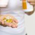 ¿Es malo automedicarse con vitaminas?