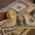 Superpeso frena su avance frente al dólar; inversionistas ajustan sus expectativas.