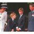 La diferencia entre ser “Su Alteza Real” y ser Diana, Princesa de Gales puede parecer pequeña, pero dentro del estricto protocolo británico implicaba una transformación importante.