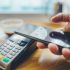 Bancos impulsan el uso de pagos digitales para reducir costos a comercios.