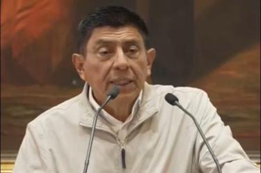 Gobernador Salomón Jara admite reparto discrecional de autos decomisados