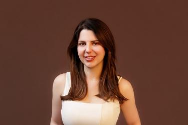 Esmeralda Boss dirige un grupo de empresas enfocadas en el cuidado femenino.