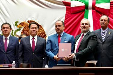 Acuerdo entre el gobierno de México y Michoacán promete mejoras en la infraestructura educativa