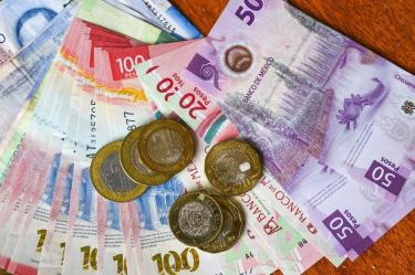 Ingresos tributarios dan respiro a finanzas públicas: recaudan 5.6 billones de pesos.