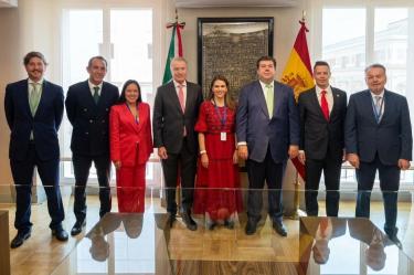 El diputado federal Pedro Haces Barba participó en el XII Foro Parlamentario Iberoamericano en Madrid, con la representación de los 22 países de la región.