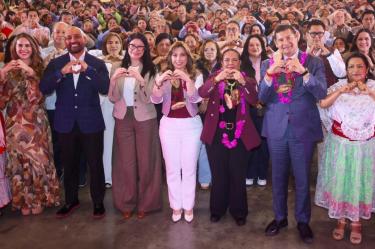 El gobernador de Puebla, Alejandro Armenta, subrayó que su administración trabaja en total coordinación con la estrategia de la presidenta de México, Claudia Sheinbaum.