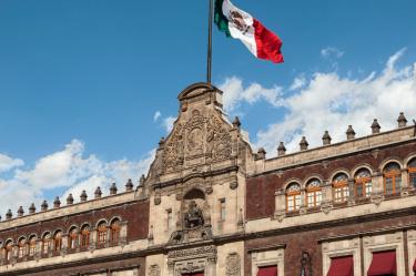 ¿Por qué BX+ prepara un recorte al pronóstico de PIB de México para 2026?