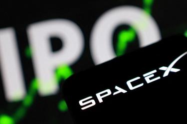 Cómo SpaceX pasó de perder dinero a buscar una valoración de 1.77 billones de dólares.