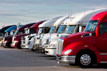 Industria de camiones podría mejorar en el segundo semestre tras revisión del T-MEC