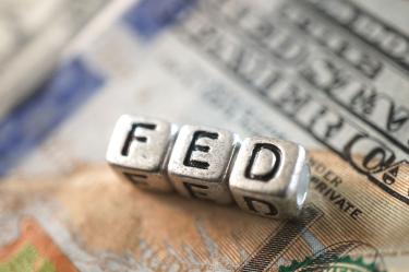 Mercado de bonos del Tesoro de EU vuelve a repuntar; Fed manda mensaje
