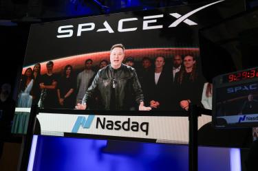 Debut SpaceX: Supera los 2 bdd de valor de mercado y acciones suben un 23%