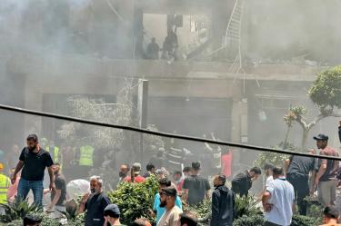 El último obstáculo surgió horas después de que Israel, que lanzó la guerra con Estados Unidos en febrero, anunciara que su ejército realizó ataques contra Hezbolá.