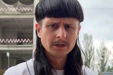 El cantante murió a los 33 años