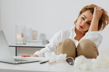 ¿Qué es la crisis de la mediana edad y cómo superarla?