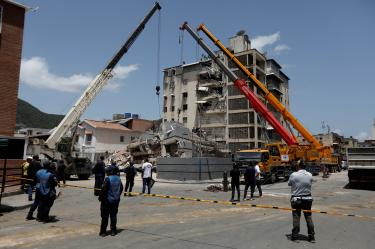 EU suspende sanciones económicas a Venezuela, para facilitar labores de rescate