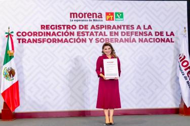 La solicitud fue recibida formalmente por la presidenta nacional de Morena, Ariadna Montiel Reyes.