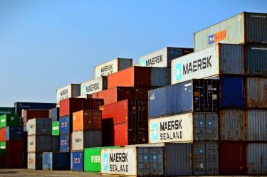 Exportaciones mexicanas sufren caída de 0.5% durante mayo