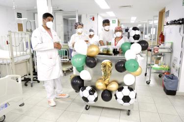 Hospital Pediátrico de Tacubaya IMSS Bienestar prepara menú futbolero.