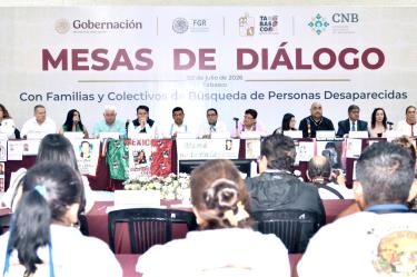 La titular de la Secretaría de Gobernación, Rosa Icela Rodríguez, enfatizó que la prioridad del gobierno federal es brindar una atención humana y digna a quienes buscan a sus seres queridos