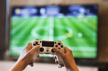 Sony eliminará los videojuegos físicos de PlayStation; fans amenazan con dejar de apoyar la marca.