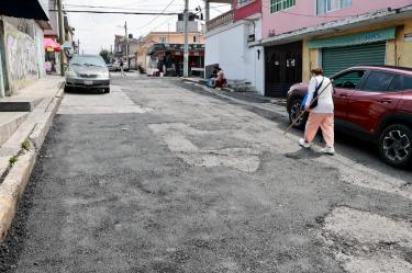 Se mantienen programas continuos de bacheo, sustitución de luminarias y rehabilitación integral de vialidades foto