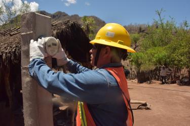 El Programa Prioritario de Obras de la CFE garantiza el acceso el servicio de energía eléctrica a comunidades que registran rezagos en electrificación