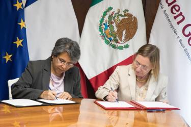La secretaria Anticorrupción y Buen Gobierno, Raquel Buenrostro Sánchez, y la embajadora de Francia en México, Delphine Borione, firmaron una Carta y una Declaración de Intención