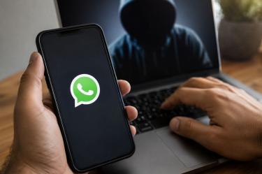 Volver a iniciar sesión con tu número de teléfono es uno de los primeros pasos para recuperar una cuenta de WhatsApp.