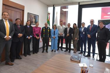 La CFE reafirmó su compromiso institucional de trabajar de la mano con el sector empresarial para propiciar condiciones de certidumbre que beneficien la competitividad comercial del país.