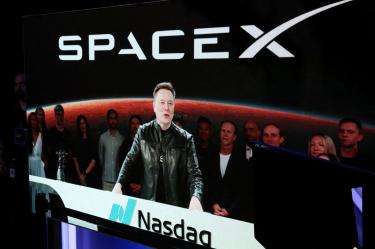 ¿Qué pasa con SpaceX? La venta masiva de acciones preocupa a los inversionistas.