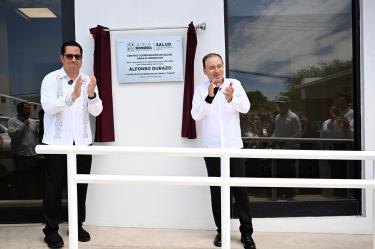 Durazo recorrió las instalaciones del Cecosabi, acompañado por autoridades de salud
