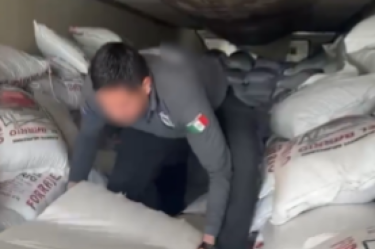 Fueron aseguradas más de tres toneladas de metanfetamina durante un operativo en Sonora.