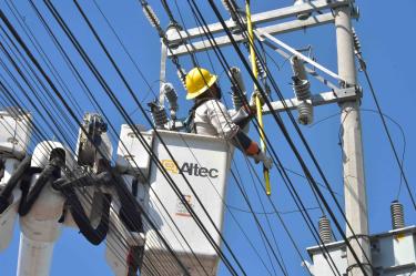 La CFE ha llevado a cabo obras de beneficio comunitario en zonas aledañas a sus instalaciones.