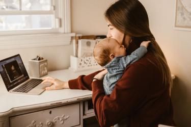 A veces parece que la maternidad y el trabajo no son compatibles.