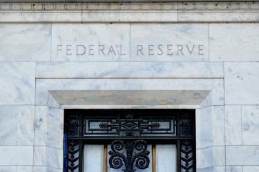Guardan las tijeras: Fed mantiene tasas en el rango de 3.50 al 3.75%
