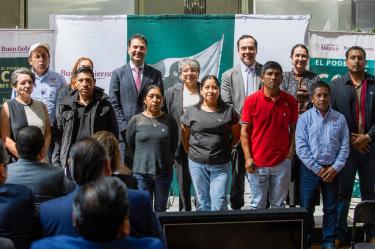 El nuevo esquema simplifica los trámites administrativos para las cooperativas cafetaleras, permitiéndoles acceder directamente al mercado del Estado y demostrar su capacidad técnica para proveer café de alta calidad.