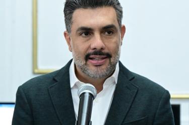 Jesús Sesma presentó la iniciativa para crear la Fiscalía de la Mujer en la Ciudad de México.