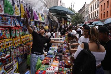 Regreso a clases será más caro: familias gastarán hasta 10 mil pesos por alumno.
