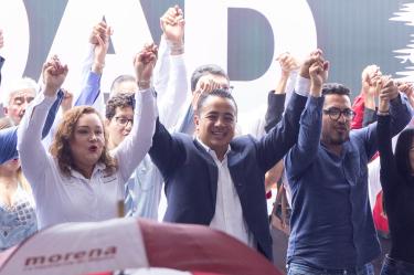 Acompañado por legisladores y liderazgos locales, Lozano enfatizó que la unidad dentro del movimiento de la Transformación debe prevalecer sobre cualquier aspiración personal o diferencia interna. .