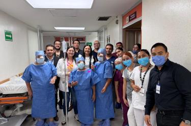 Cada cirugía no solo mejora la salud visual de un paciente, sino que fortalece su autonomía