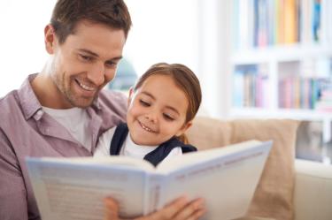 ¿Cómo enseñar a leer a tu hijo al estilo Montessori?