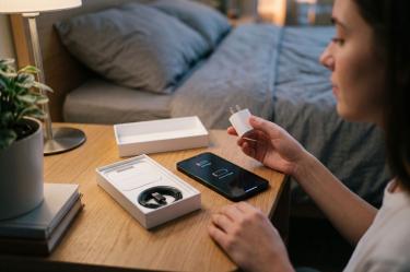 ¿Por qué los celulares ya no traen cargador? La razón detrás del cambio