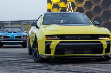 Dodge Charger Super Bee