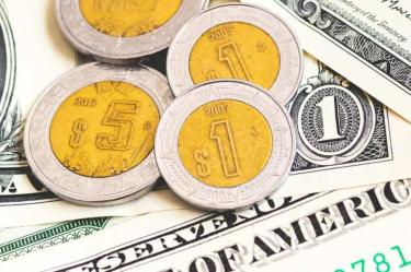 ¿Se tambalea el peso mexicano? Conflicto en Medio Oriente eleva la aversión al riesgo.