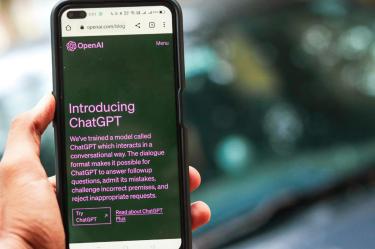 Así será el ChatGPT para adolescentes: OpenAI busca enseñarles a usar la IA.
