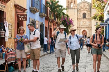 México pierde más de 700 mil turistas de Estados Unidos en solo seis meses: ¿por qué?
