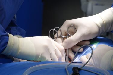 ): "Cirugía robótica reduce tiempo de recuperación a siete días"