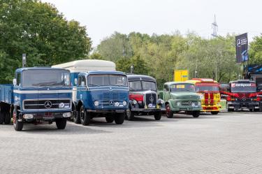 Mercedes-Benz Trucks 130 aniversario