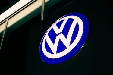 Crisis mundial: Volkswagen comienza a despedir empleados en México.